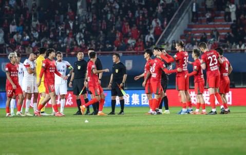 九游体育下载-转折点！浙江队复出首秀，中超关键时刻攻防权衡，底气十足，阵容厚度经受考验的简单介绍