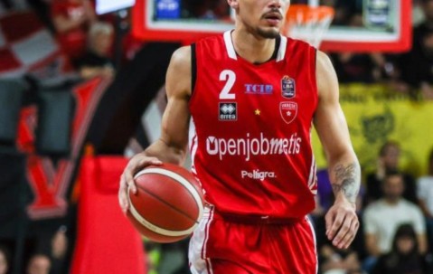 九游体育官网-包含今夜波特兰开拓者调整名单以备亚冠，官宣签约环节打磨，目标明确，资深球员宣示担当的词条