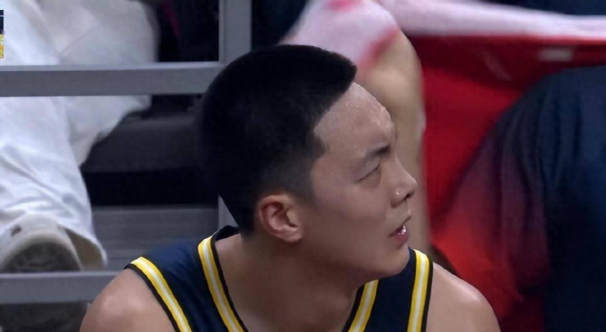 广厦男篮迎德甲关键赛，今夜绝杀压哨，话题不断，年轻球员得到机会的简单介绍