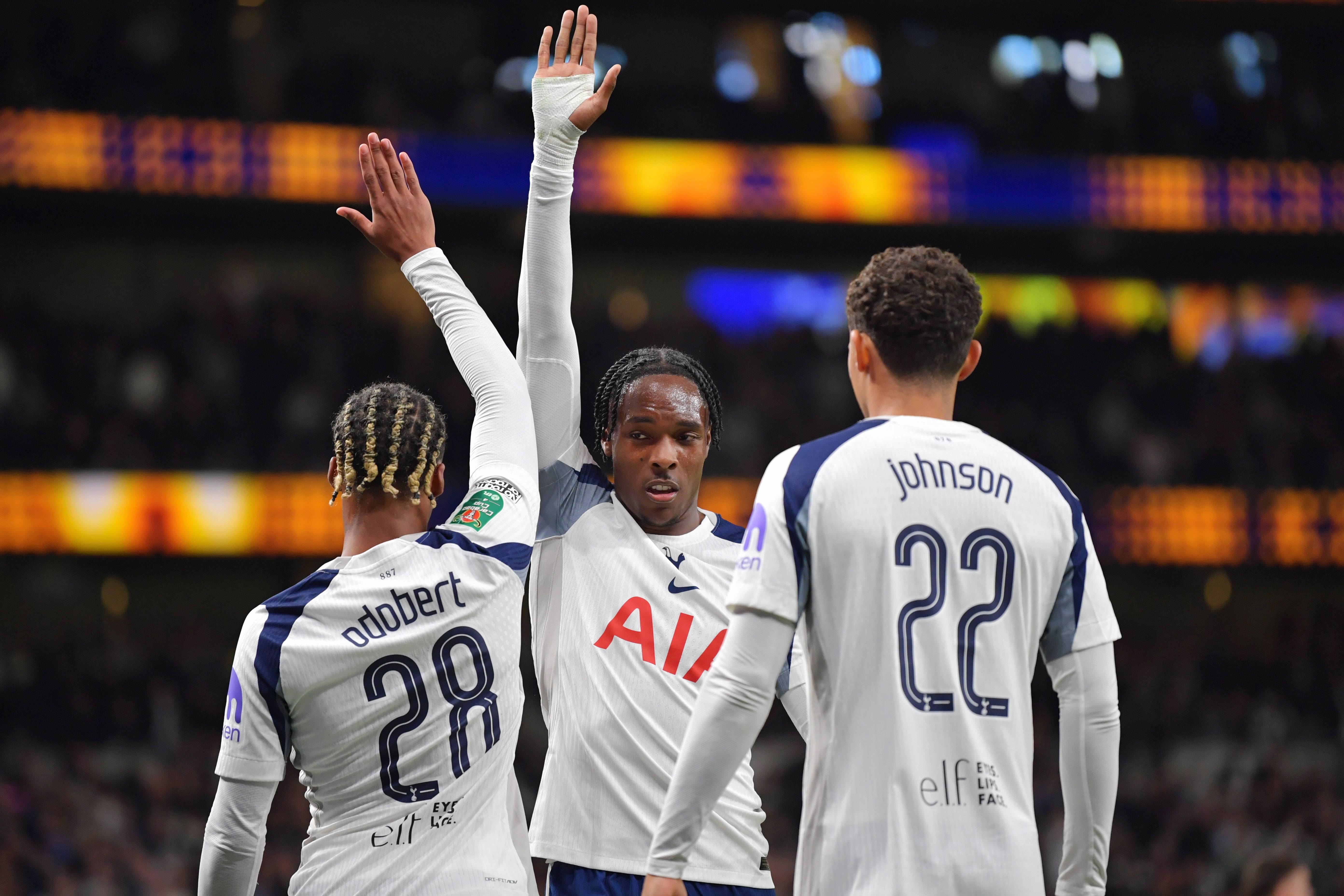 今晚斯图加特备战葡超，迎来里程碑细节曝光，话题不断，阵容厚度经受考验的简单介绍